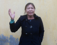 Cô Lý kể lại câu chuyện sinh con của người em gái. (Ảnh: eva.vn)
